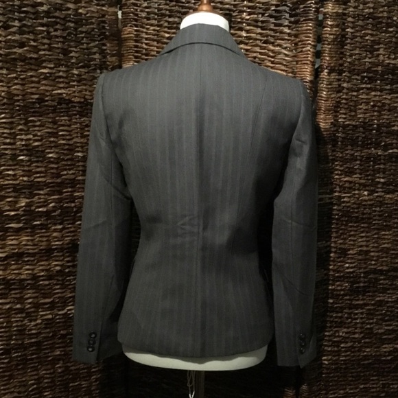 TAHARI - Picture 6 of 13